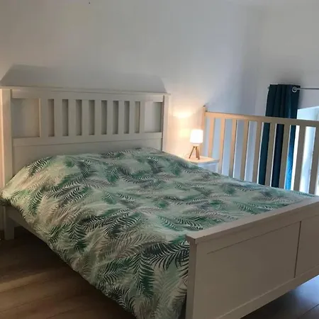 Apartment Au Pied Du Phare... Honfleur